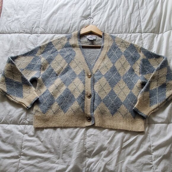 For The Republic Blue and Beige Argyle diamond pattern Cardigan SZ M - Picture 2 of 9